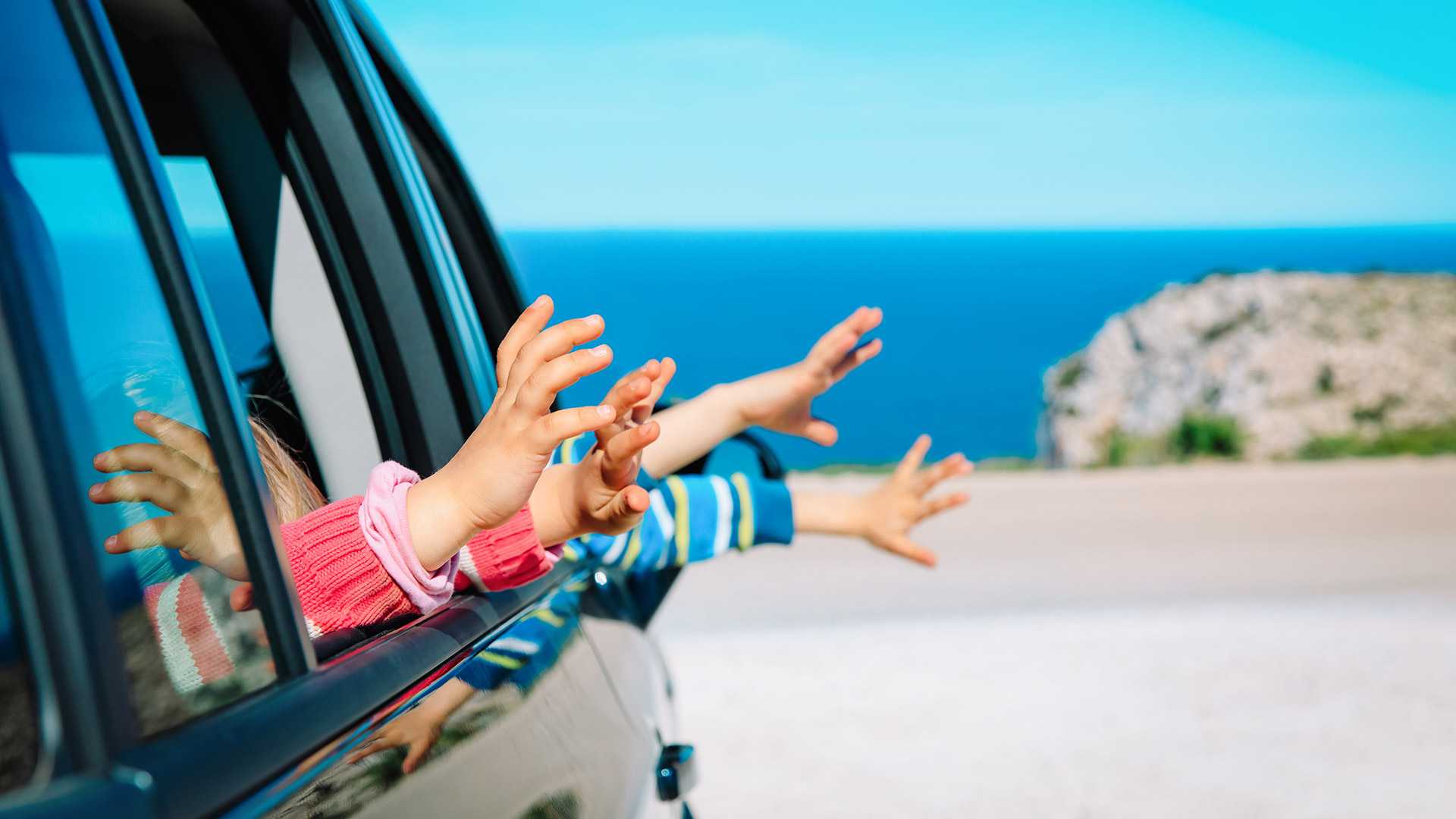Чем занять ребенка 1-2 года в машине