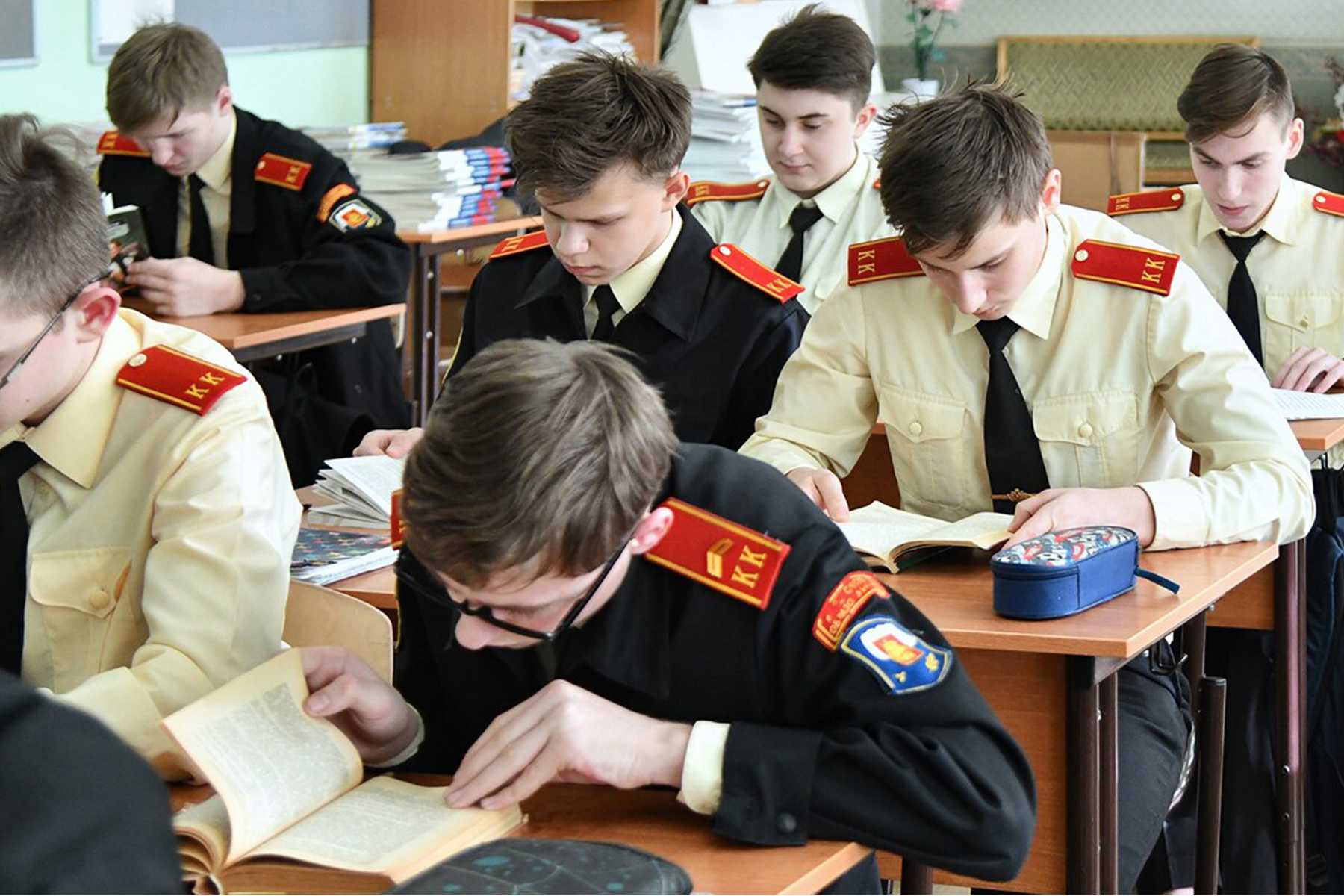 Кадетский корпус - как поступить, чему учат и условия для проживания