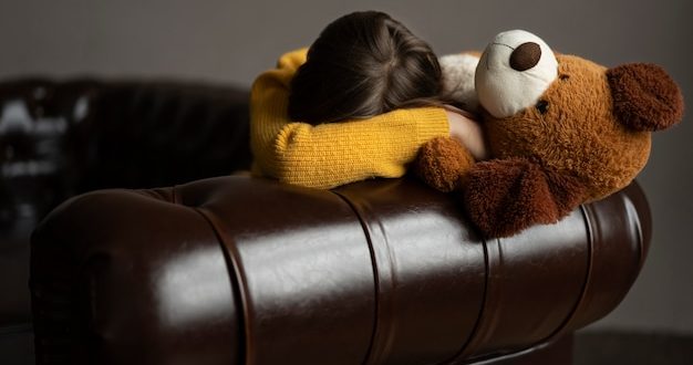 Тень в доме: как родительский алкоголизм калечит здоровье детей