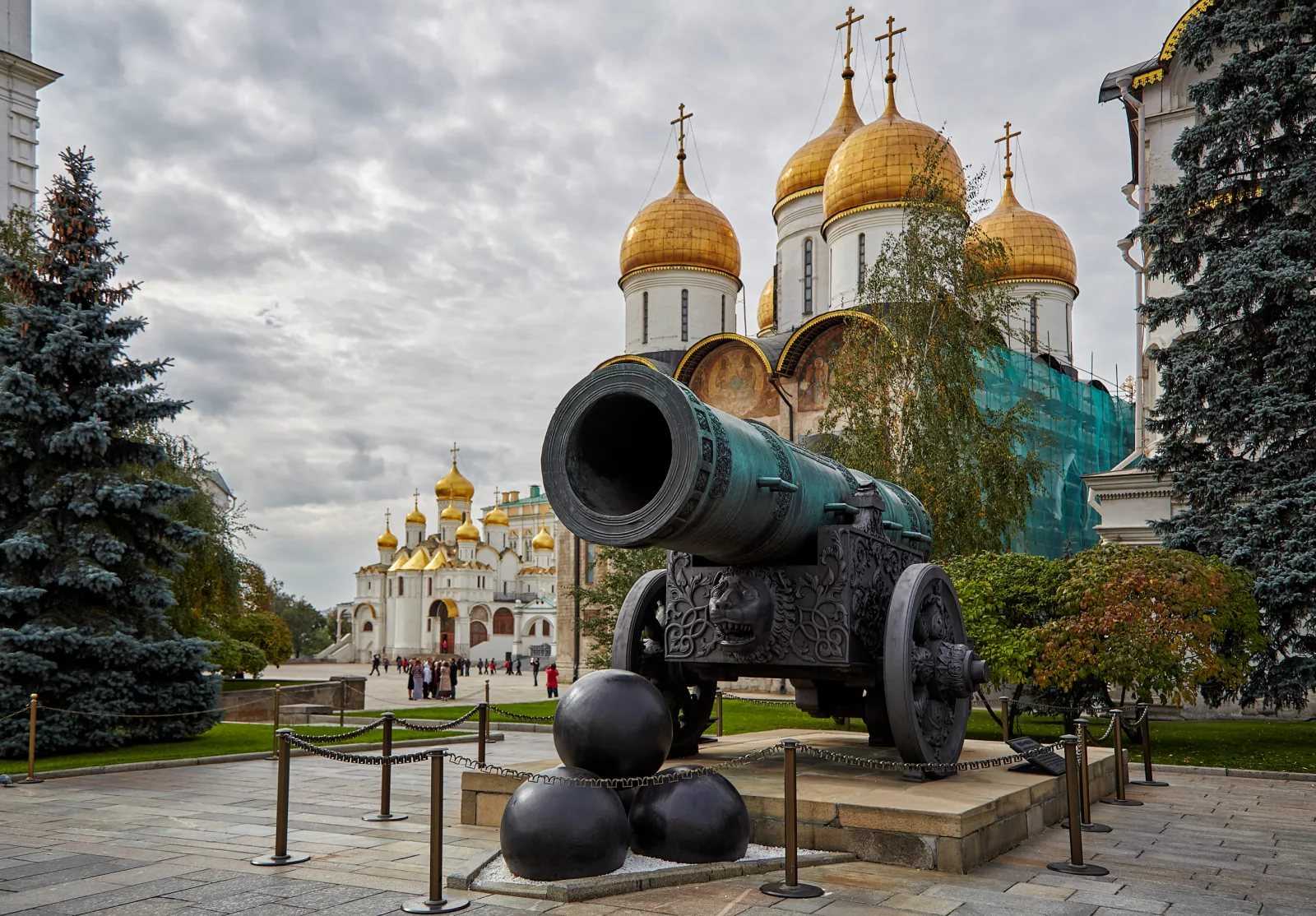 Спасская башня интересные факты. 10 фактов о кремлевских курантах | интересные факты