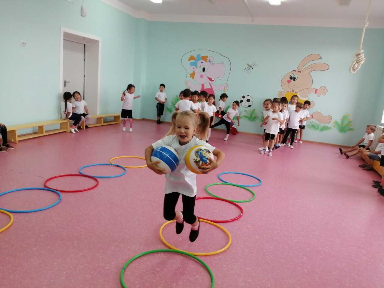 Физкультурный досуг в подготовительной группе детского сада, конспект спортивного развлечения | rucheyok.ru