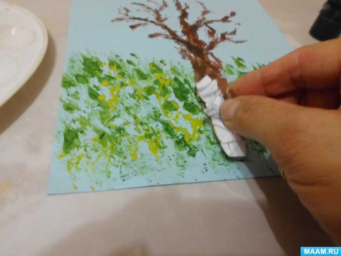 Рисование мятой бумагой в детском саду: техника, как проходят занятия детей