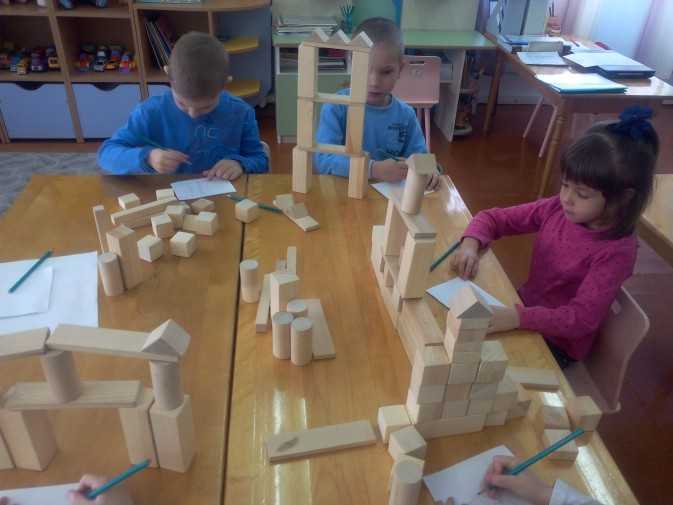 Перспективное планирование по конструированию с детьми 3–4 лет. воспитателям детских садов, школьным учителям и педагогам