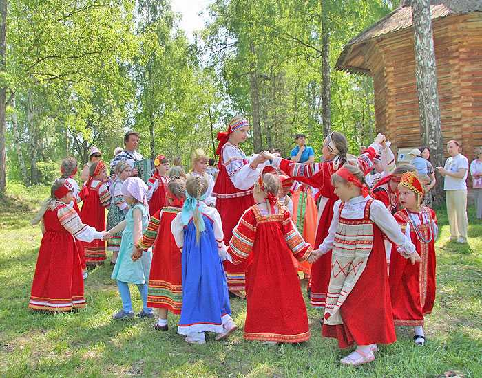 Русские народные игры с детьми:  воспитываем, учим и развлекаем!